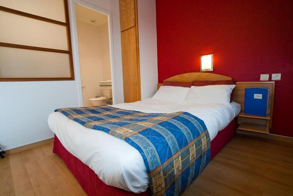 Les Messines Apparthotel Metz Quarto foto